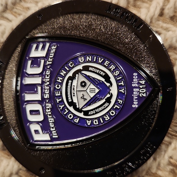 FPU Challenge Coin - Picture 5 of 9